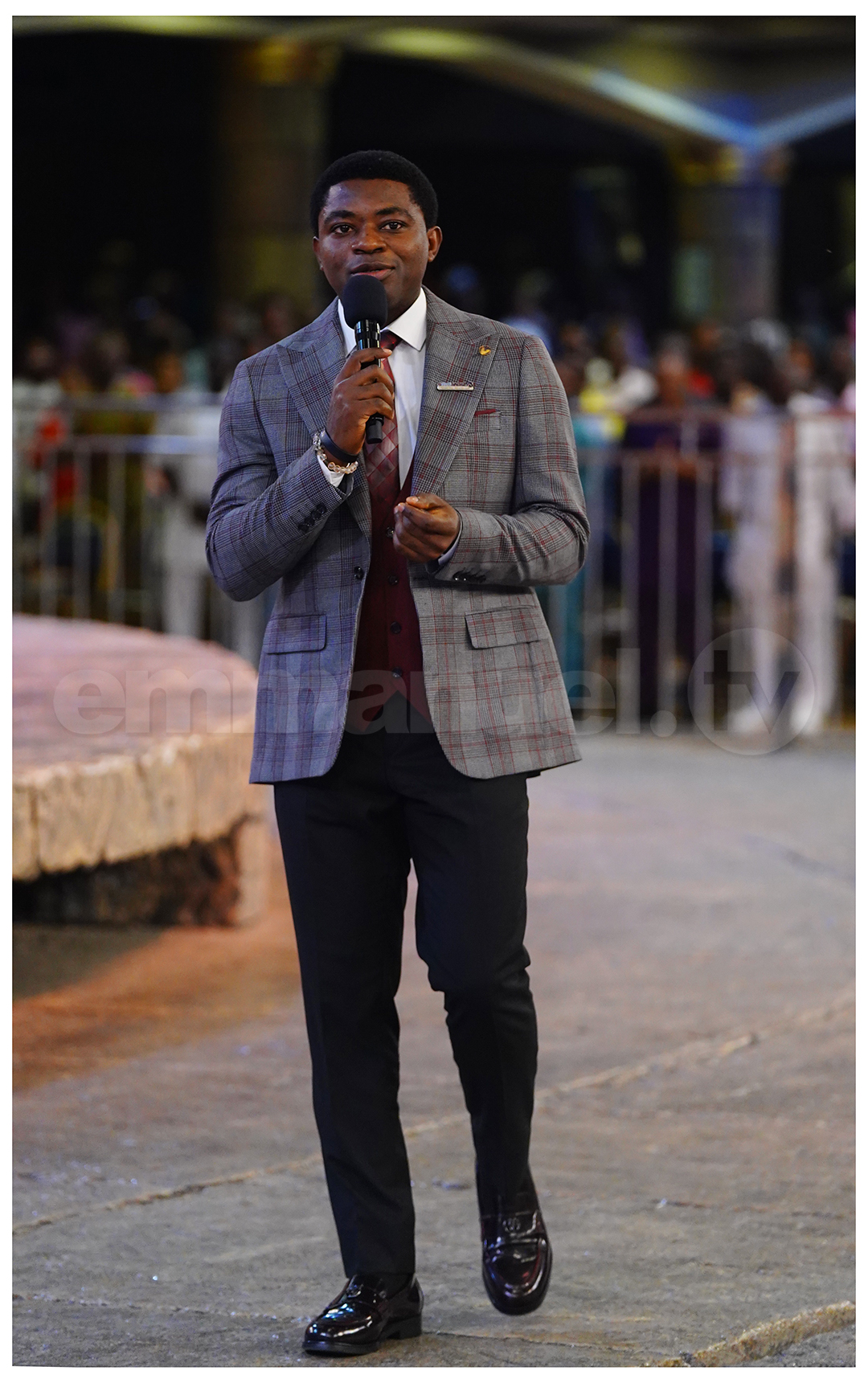 Evangelist James Preaching