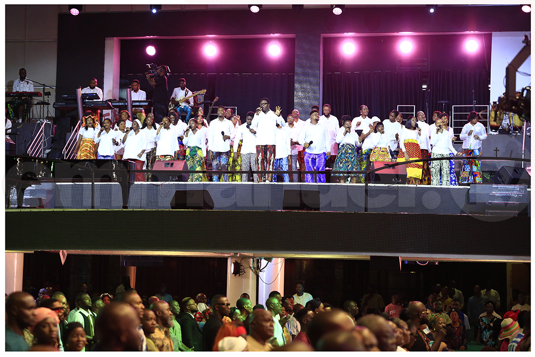 O Culto Dominical da SCOAN: O Coral da SCOAN